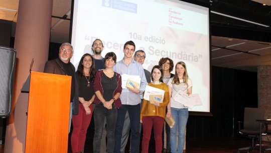 Acto de entrega en La Pedrera de los premios a los mejores trabajos de investigación del programa "Investigación en Secundaria" del PCB (Foto: PCB)