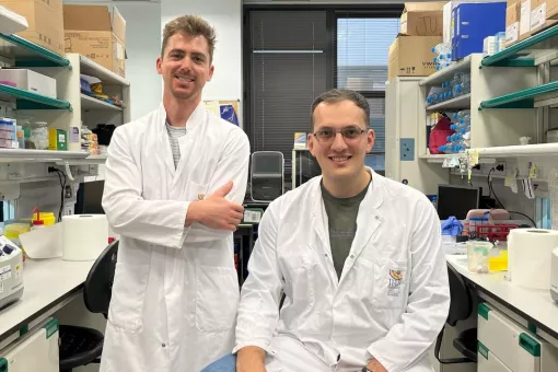 Diogo Soares and Miloš Lazić, PhD students at IRB Barcelona.