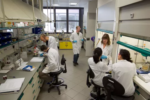 Acuerdo del IRB Barcelona con la Università di Trento en formación (Foto: Marta Pérez)