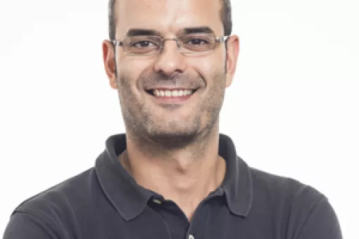 Salvador Aznar Benitah. 