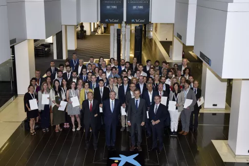 Acto de entrega de las ayudas de ”la Caixa”