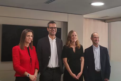 Clara Campàs, socia fundadora de Asabys Partners, Salvador Aznar-Benitah y Valerie Vanhooren, fundadores de Ona Therapeutics, y Sergio Pérez, director de Sabadell Venture Capital