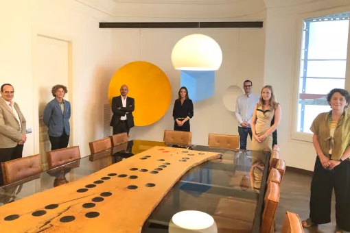 Representantes de los fondos de inversión el día de la firma de la Series A de Ona. Francesc Posas, Emilià Pola, Joël Jean-Mairet, Clara Campàs,Salvador Aznar-Benitah, Valerie Vanhooren i Montserrat Vendrell.