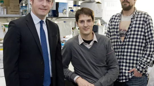 Aleix Prat (IDIBAPS), Roger Gomis (IRB Barcelona) and Juan Miguel Cejalvo (PhD student in the joint programme PhD4MD)