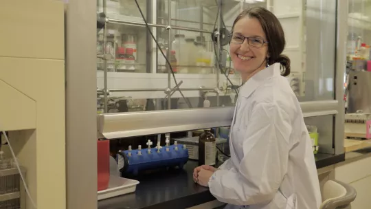 Fayna M. García, Alumni del IRB Barcelona 