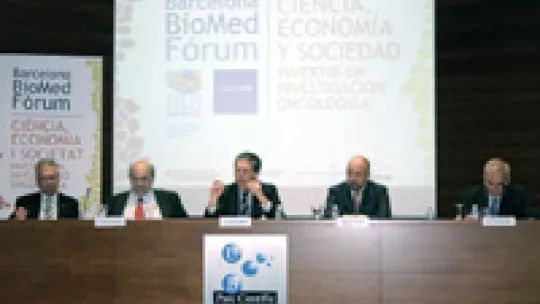 Participants in the round table 'The impact of cancer research'.