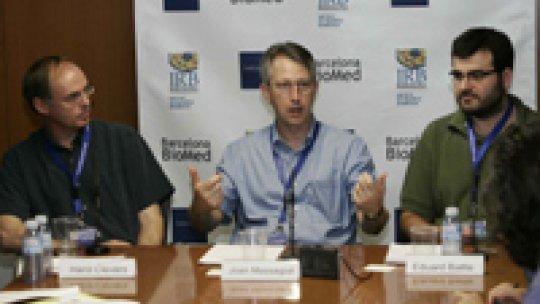 From left to right, Hans Clevers, Joan Massagué and Eduard Batlle. <br />