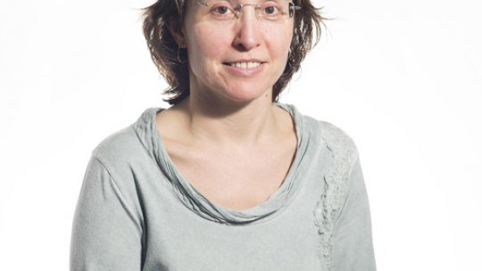 Dr NATÀLIA CARULLA is an associate researcher at the Peptides and Proteins Lab in the IRB Barcelona. Her work has focused on the study of amyloid-beta aggregation associated with Alzheimer's disease (Battista/Minocri, IRB Barcelona)