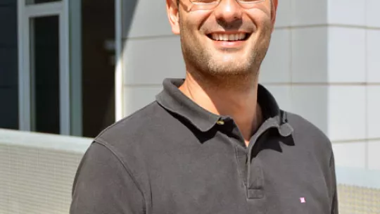 Aznar Benitah's research team