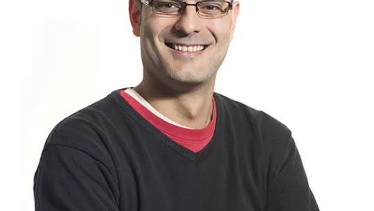 Salvador Aznar Benitah, jefe del laboratorio de Células Madre y Cáncer del IRB Barcelona. (Foto: Battista-Minocri, IRB)