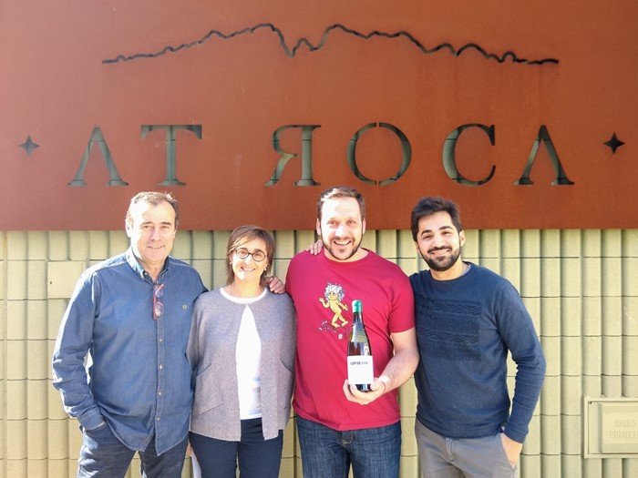 AT Roca collaborates with the Vi per Vida Foundation with “Cop de Cor ...