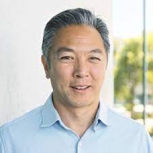Dr. Calvin Kuo
